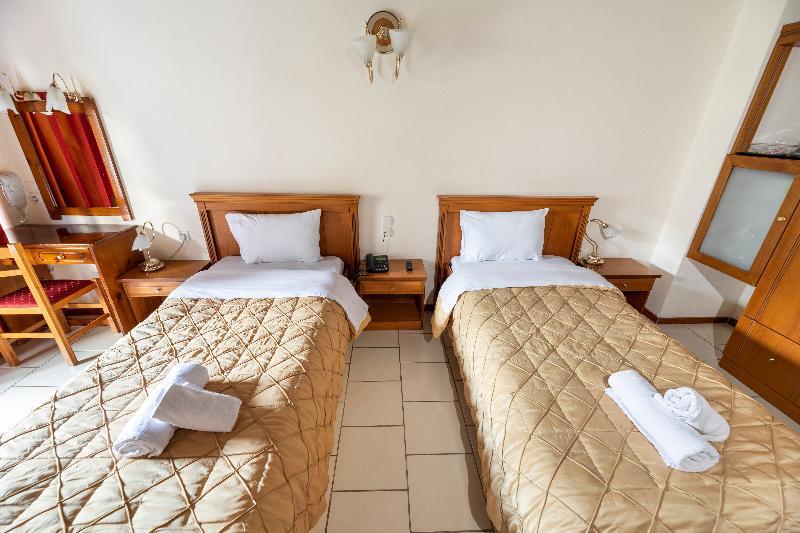 Hotel Famissi Eden à Kalambaka Extérieur photo